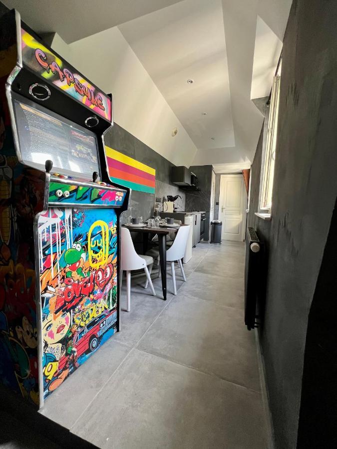 Capsule Art Deco - Jacuzzi - Netflix - Home Cinema - Arcade De Jeux & Nintendo Switch - 2 Chambres - Filet Suspendu 발랑시엔 외부 사진