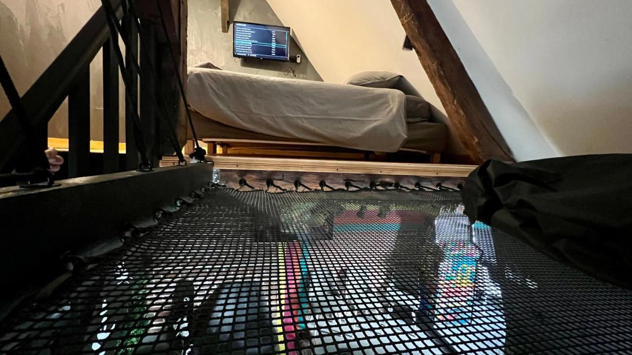 Capsule Art Deco - Jacuzzi - Netflix - Home Cinema - Arcade De Jeux & Nintendo Switch - 2 Chambres - Filet Suspendu 발랑시엔 외부 사진